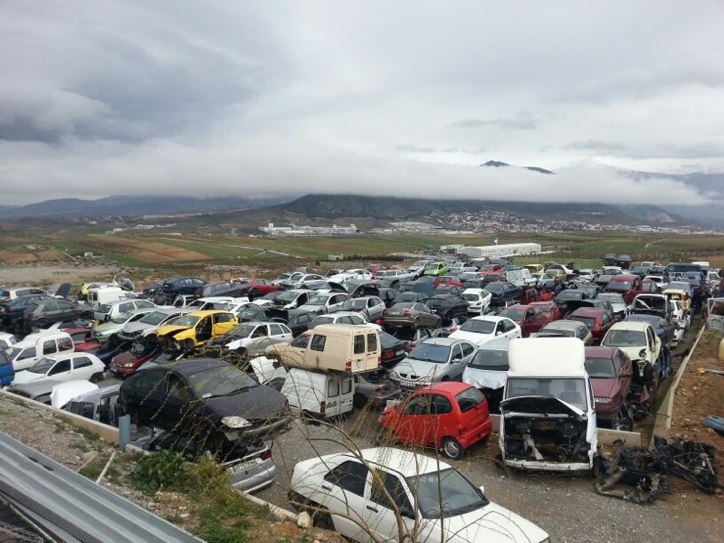 Ventajas a la hora de recurrir a un desguace para reparar el coche