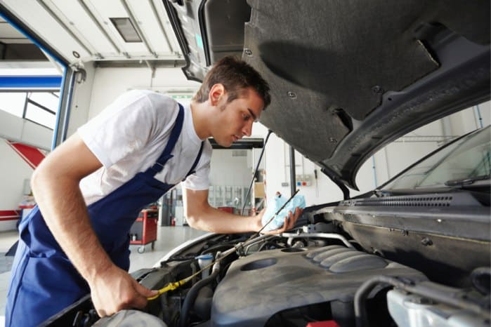 Usar guías virtuales reduce bastante la espera a la hora de reparar el coche